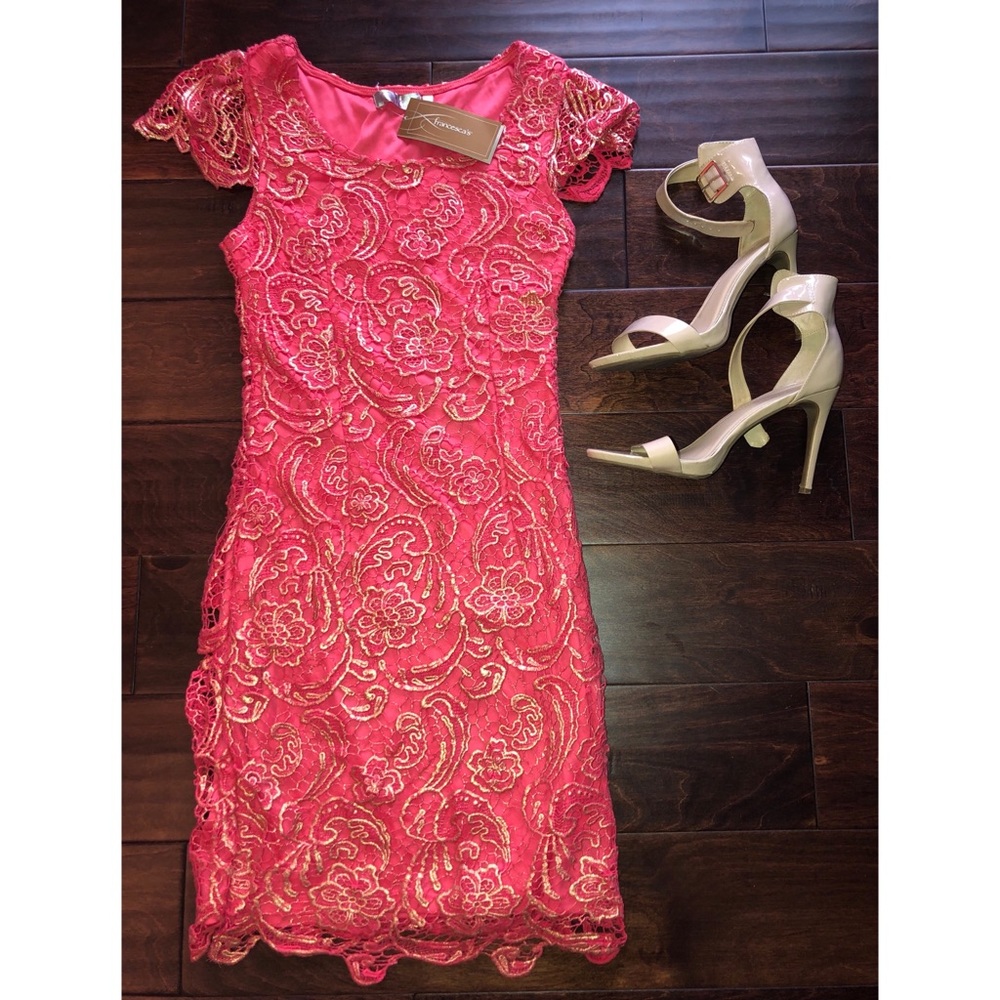 NWT Coral lace dress with gold overlay